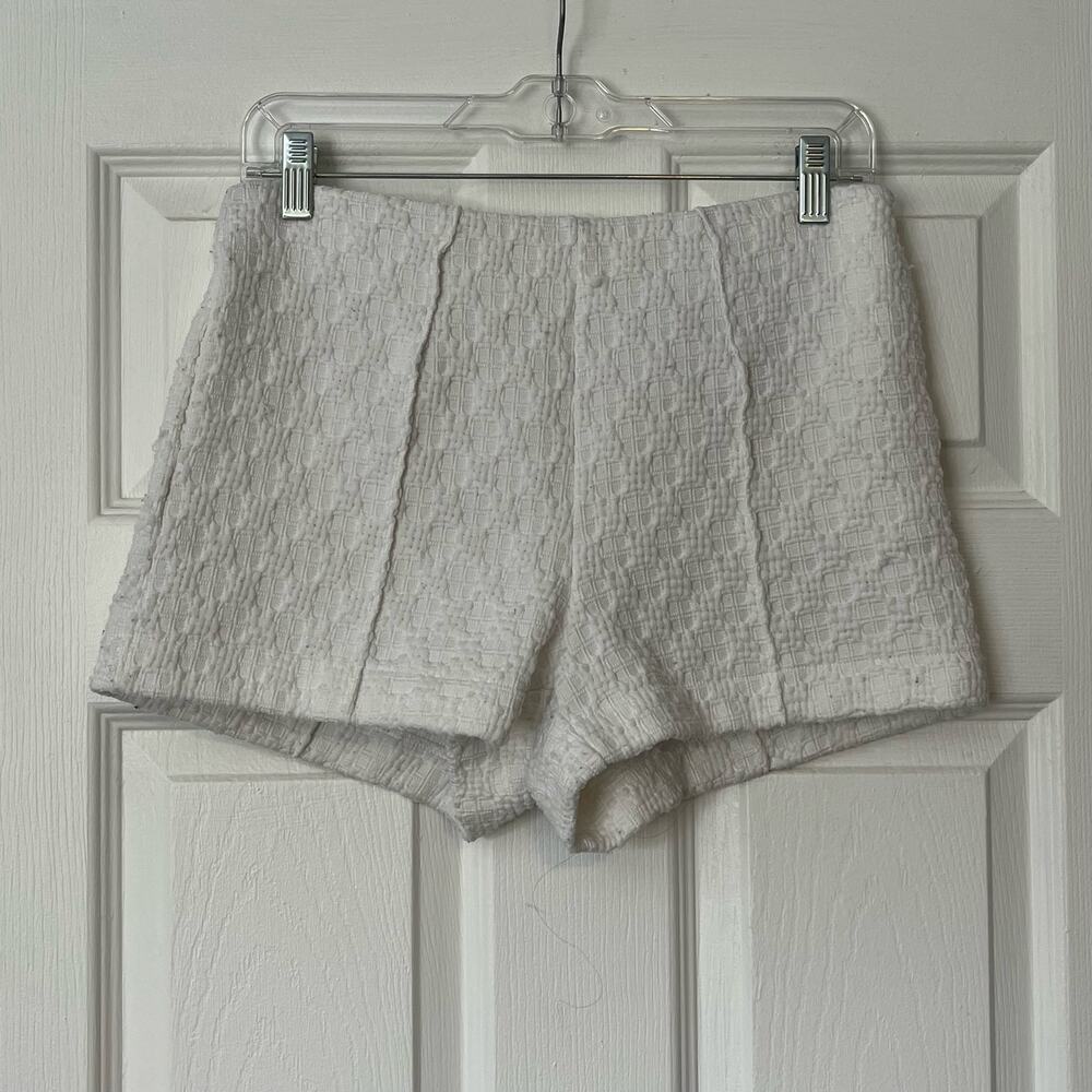 Woven Pleated Zip-Back Shorts - Size UNKNOWN